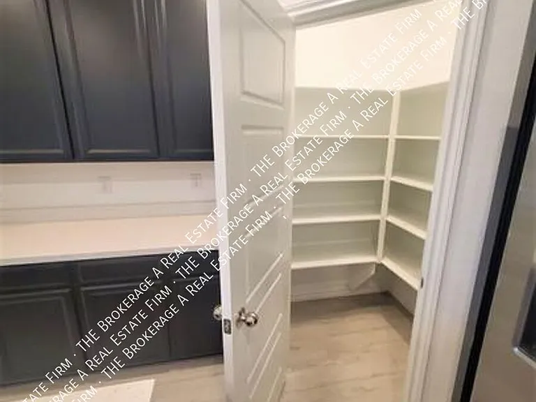 6858 Greensmen Ave — Photo 6