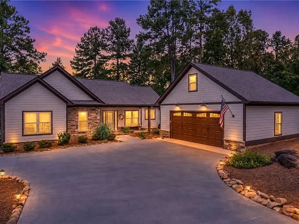 329 High Hampton Rd, Salem, SC 29676