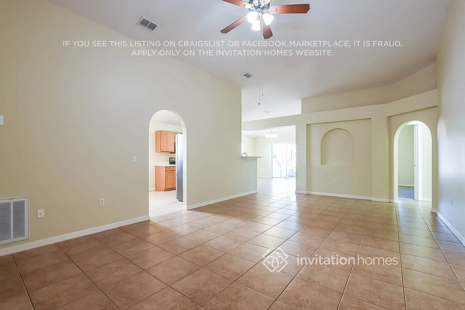 159 Velveteen Pl Chuluota, FL 32766 — Photo 4