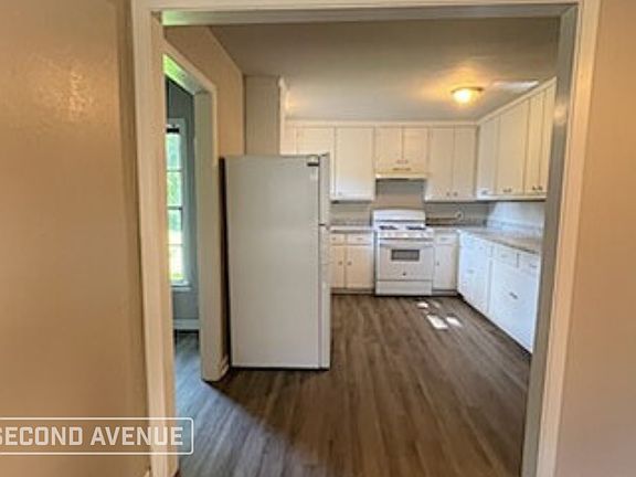 4th image of 304 Highland Dr
