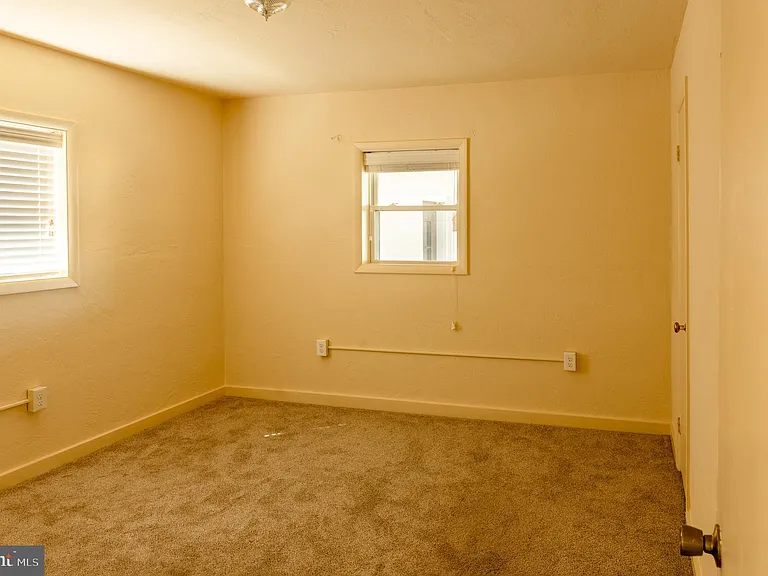108 Martin Dr — Photo 22