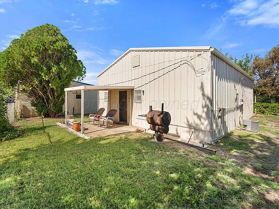 4th image of 309 Fritch Dr