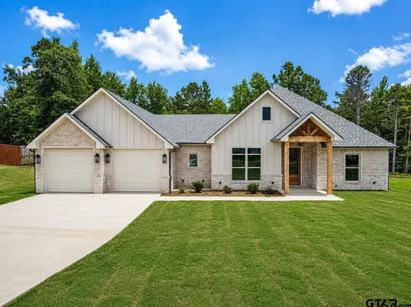 19421 Cedarpark Pl, Lindale, TX 75771