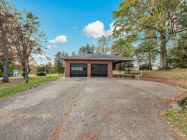 106 Litton Hts — Photo 47