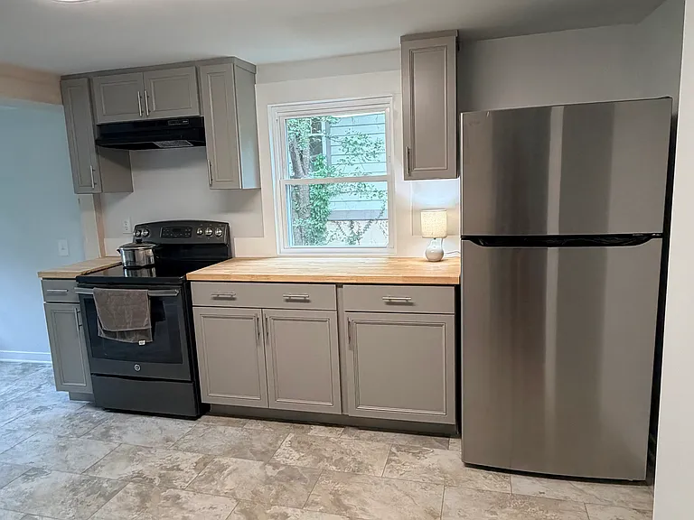 25 Ridge Ave — Photo 9