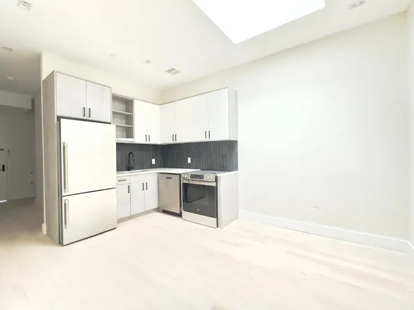 357 Flatbush Avenue image 1 of 6