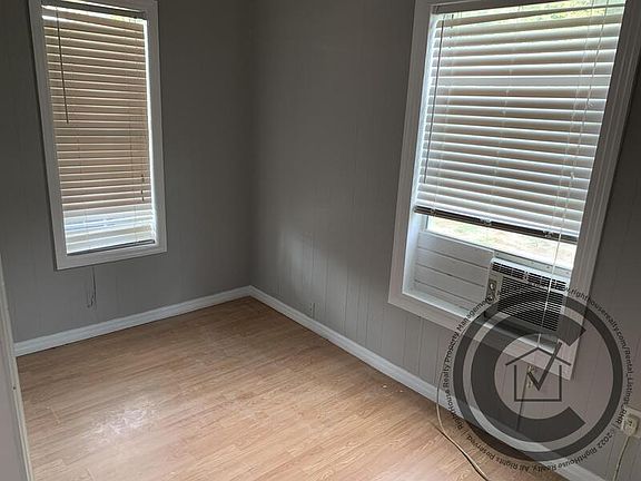 3rd image of 218 Citrus Ave #1