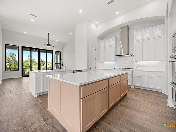 2nd image of 328 Belanger Canyon Dr
