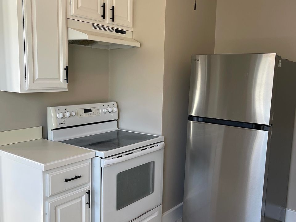 1st image of 2197 Wascana Ave