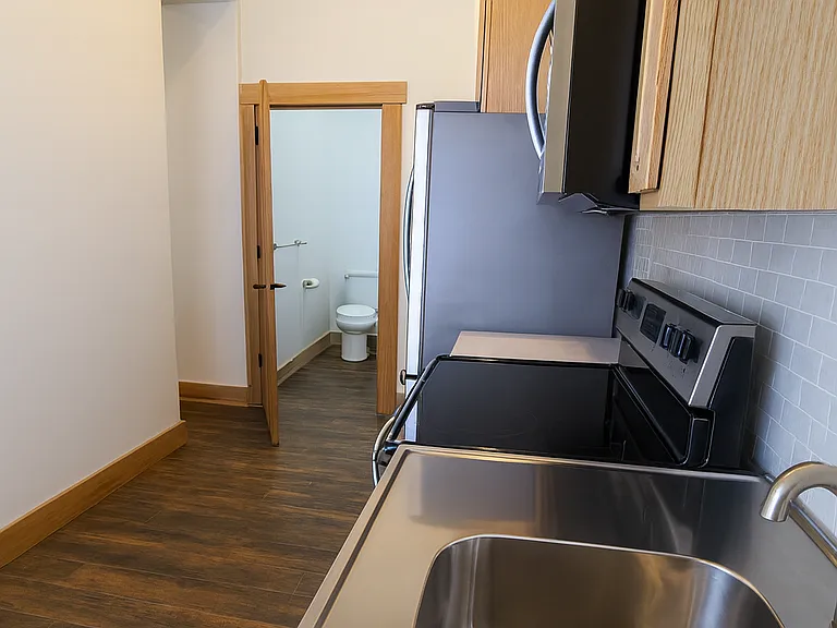 32 E Utah Ave #202 — Photo 6