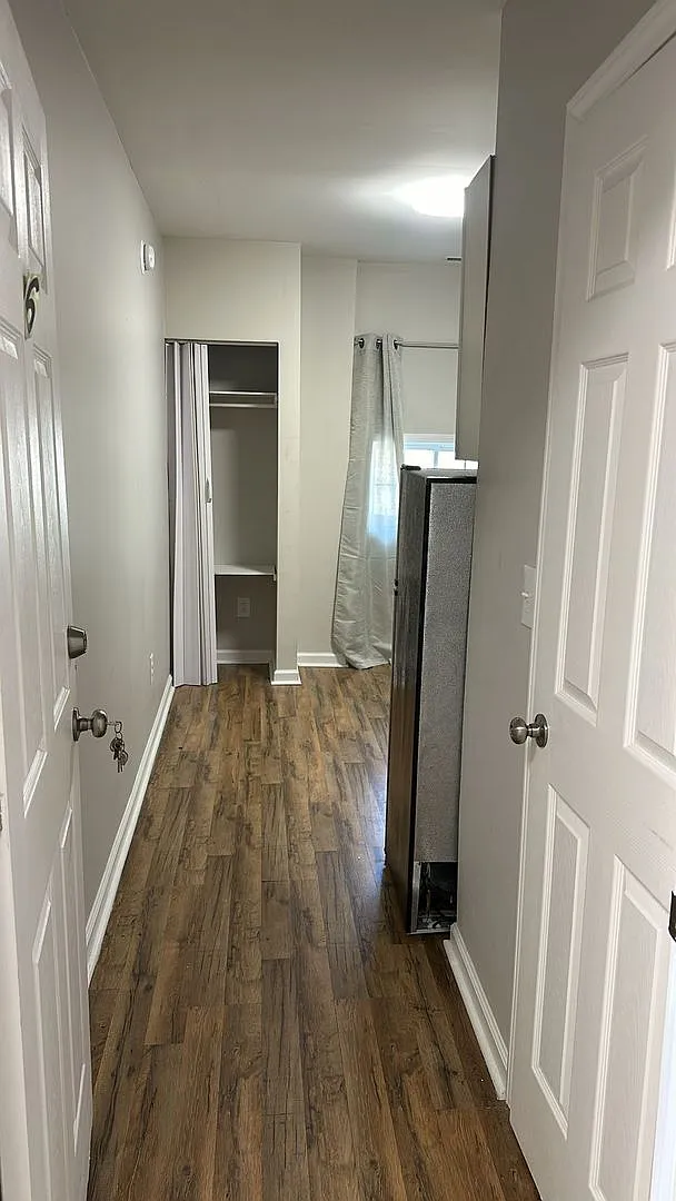212 Washington St — Photo 4