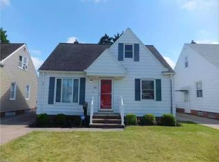 7613 Traymore Ave, Brooklyn, OH 44144