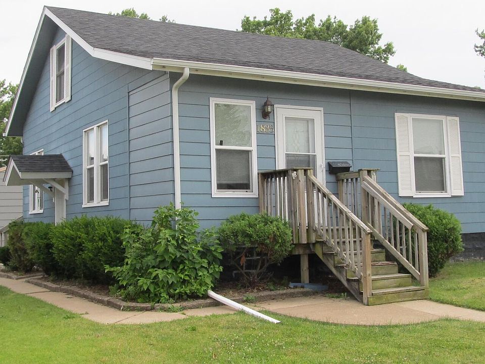 1st image of 1835 Cody St