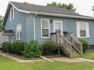 1835 Cody St, Bettendorf, IA
