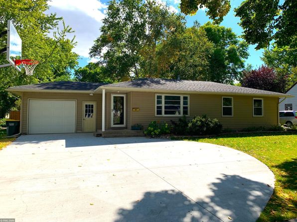 1231 Quincy Ave Willmar Mn 56201 Zillow