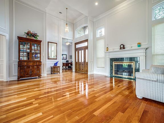 5th image of 1505 Watch Hill Dr