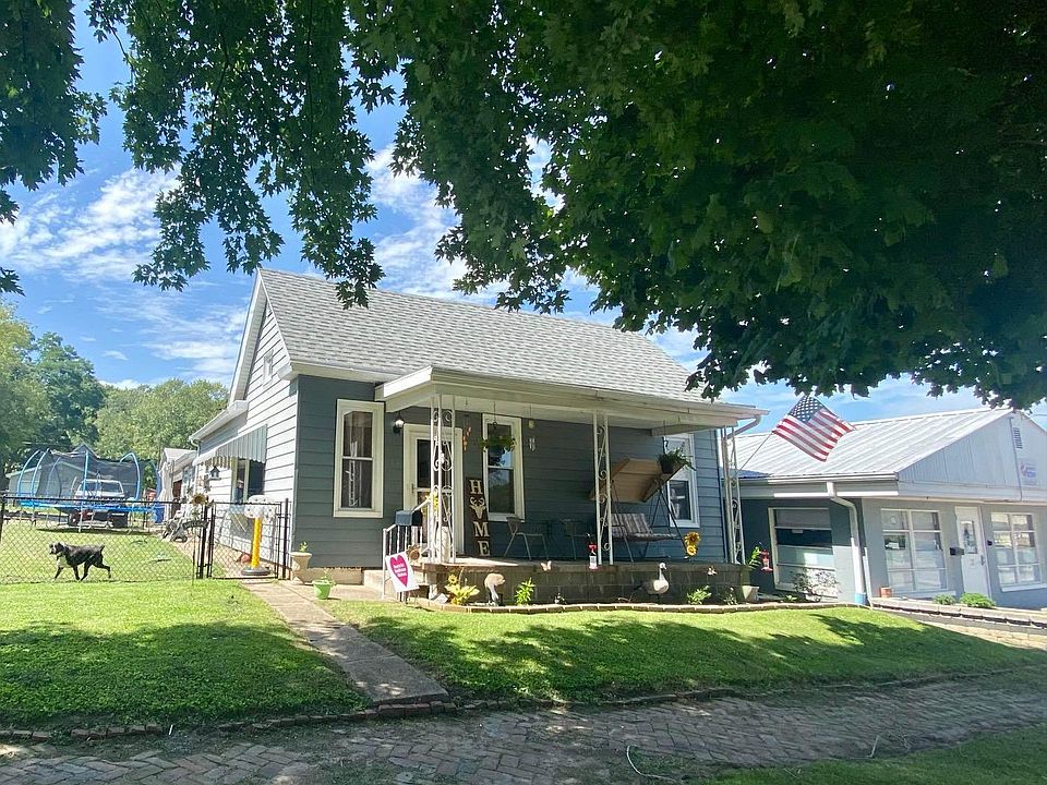1st image of 513 S 6th St