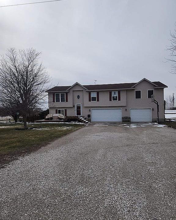 1st image of 2261 E 20th Rd