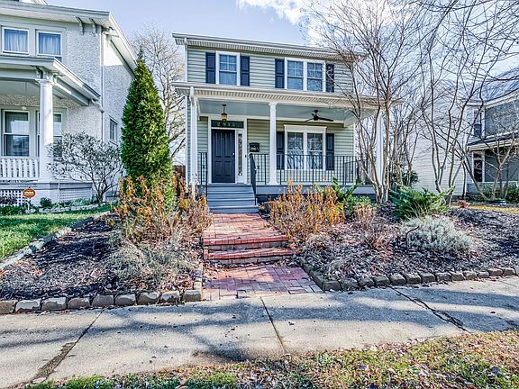 2nd image of 2915 1/2 Garland Ave
