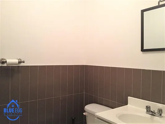 Rented by Blue Egg Realty Corp | media 22