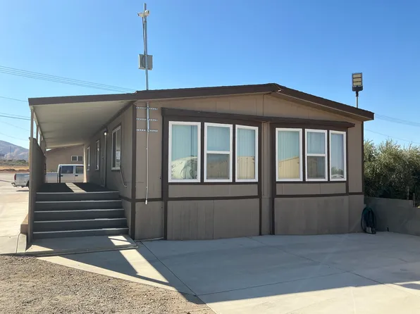 37228 10th St E, Palmdale, CA 93550