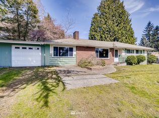 246 S 112th St, Seattle, WA 98168
