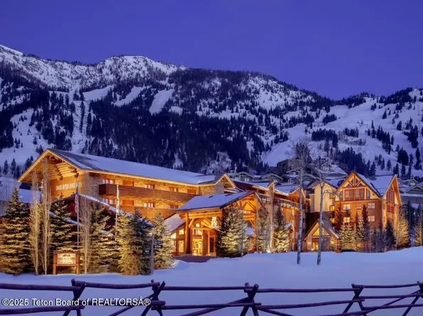 7710 Granite Loop Rd Unit 3, Teton Village, WY 83025