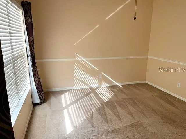 1135 Baronscourt Dr — Photo 15
