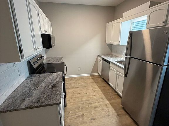 4th image of 6121 Loch Laural Ln