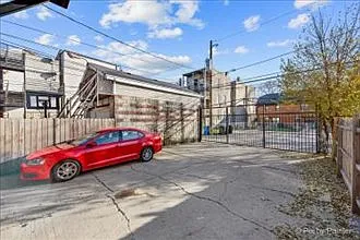 2613 W Evergreen Ave #3 — Photo 17