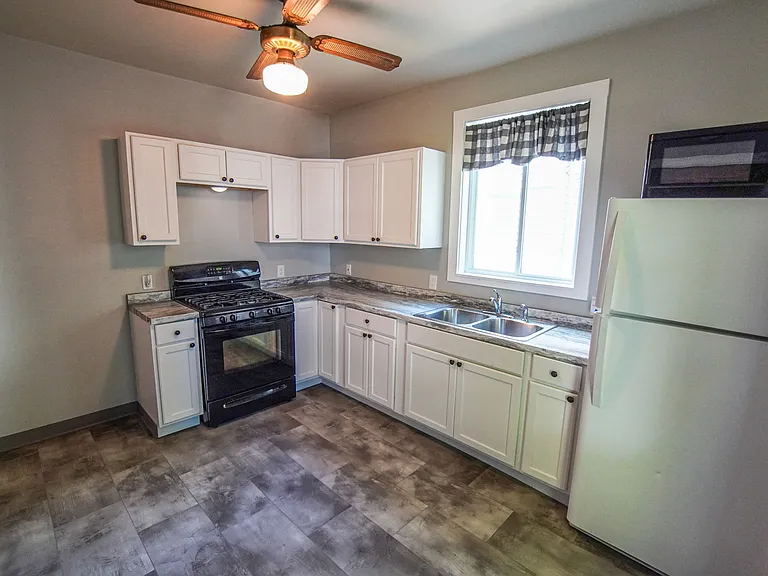 74 Woodside Ave #1 — Photo 6