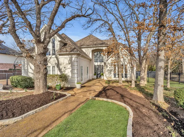 714 Shorecrest Dr, Southlake, TX 76092