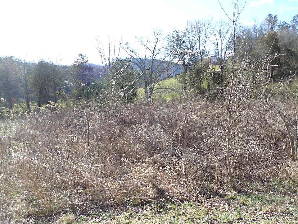 2nd image of Green Acres Cir
