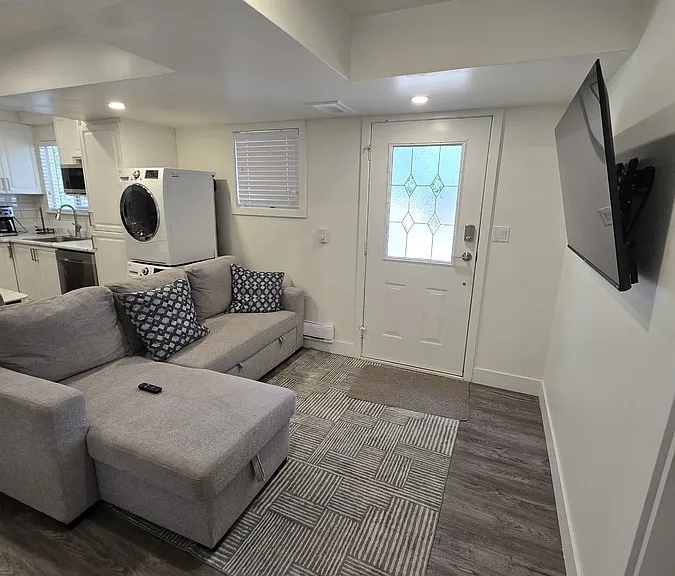 21015 Swallow Pl #BASEMENT — Photo 2
