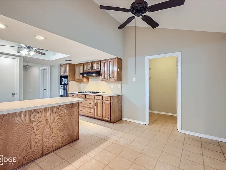 2514 Amy Ave — Photo 14