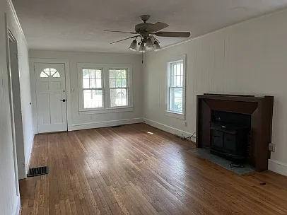 26 Pelzer St — Photo 8
