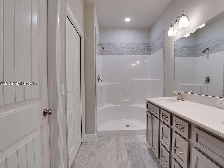 24722 SW 21 Lane Other City In The State — Photo 12