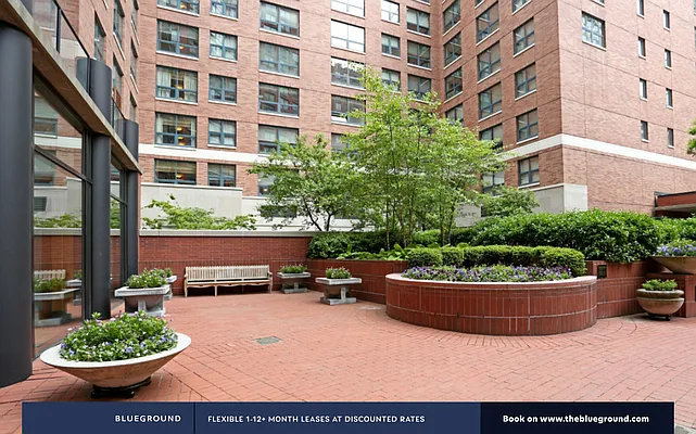 Rented by The Blueground | media 60