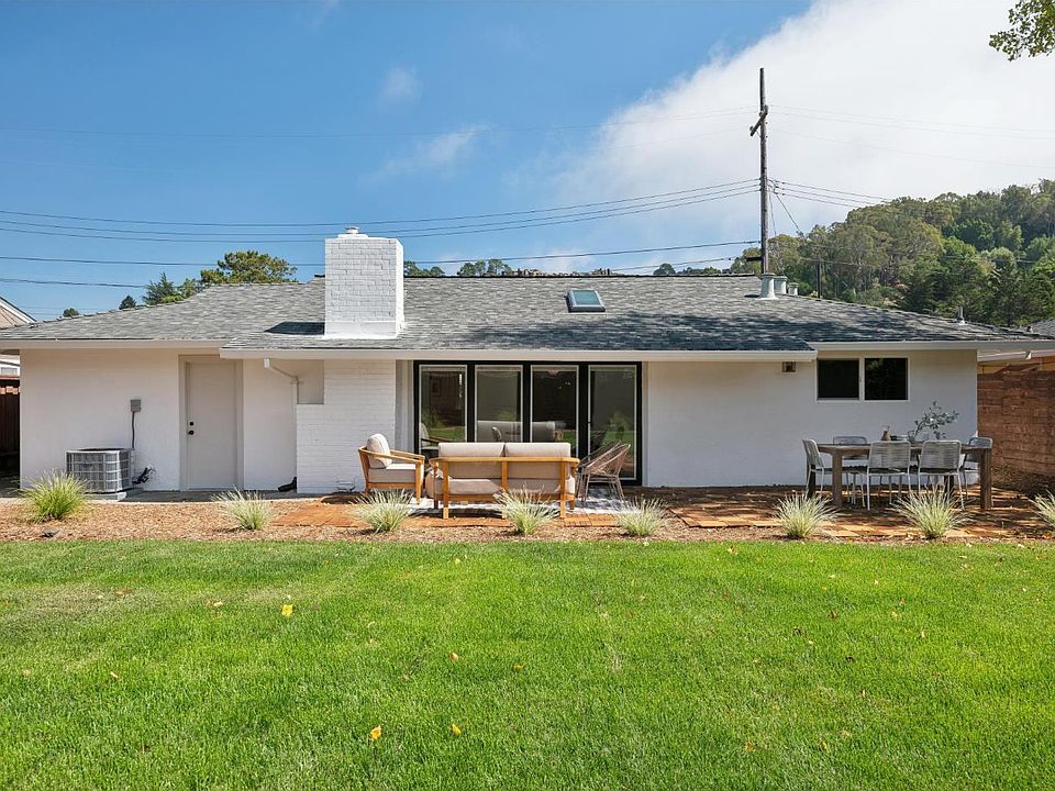 1st image of 206 Cardinal Road