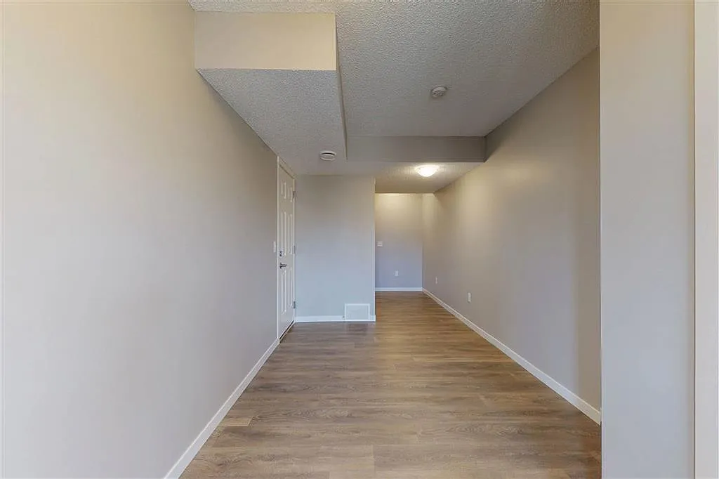 Building Photo - 17239 9th Ave SW