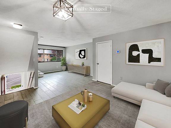 2nd image of 173 Farrwood Dr Unit 173