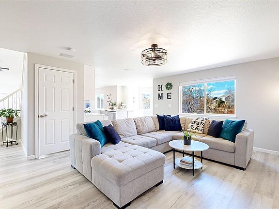 5th image of 13877 Hudson Way