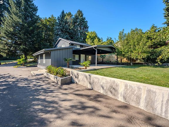 3rd image of 15550 SE Tickle Creek Rd