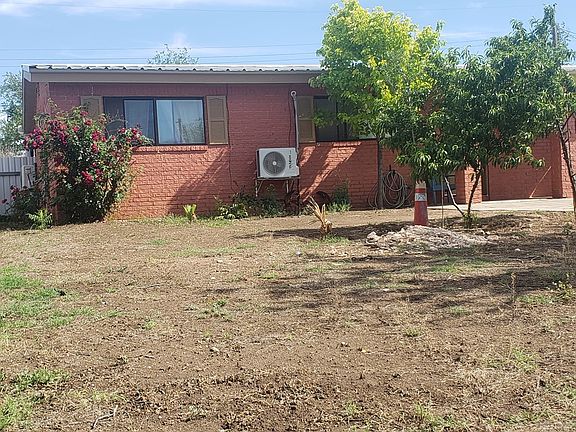 2nd image of 2205 Glenwood Dr
