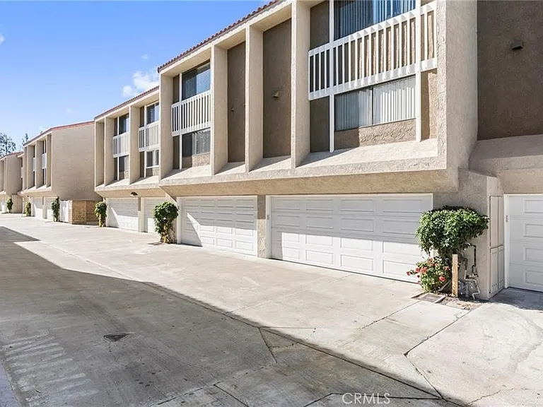 380 W Wilson St #F103 — Photo 12