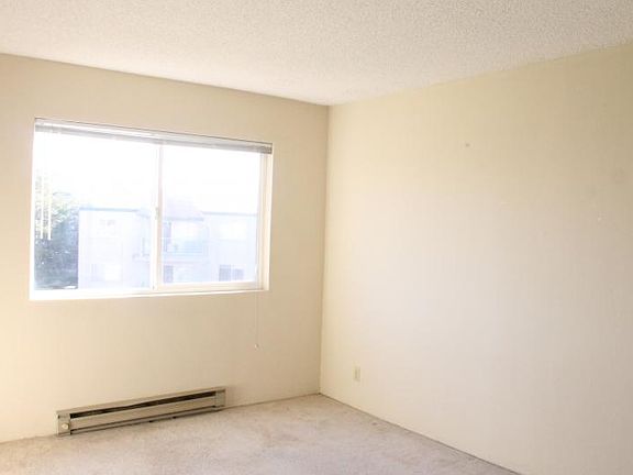 2nd image of 370 Imperial Way APT 315