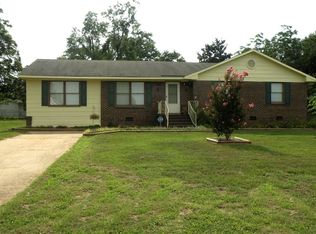 5835 McDougal Dr, Fayetteville, NC 28304