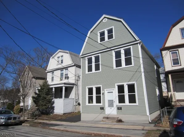 367 Hoover Ave, Bloomfield Twp., NJ 07003