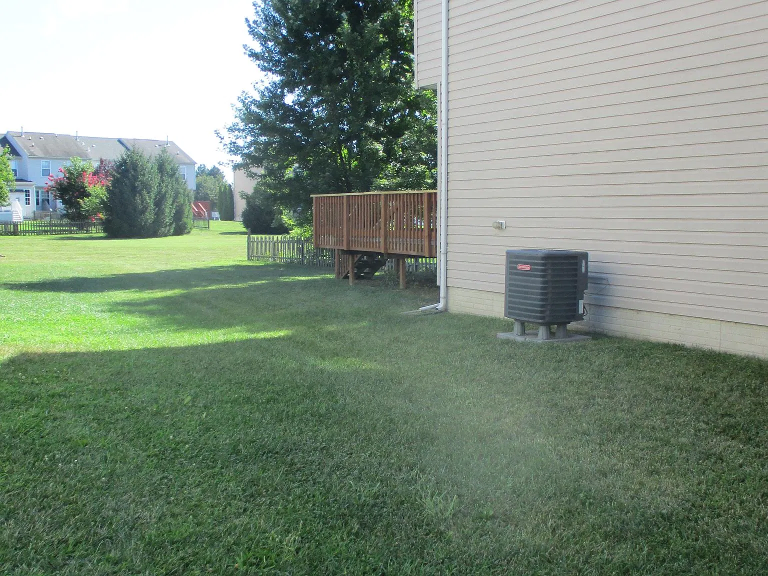255 Thomas Harmon Dr — Photo 2