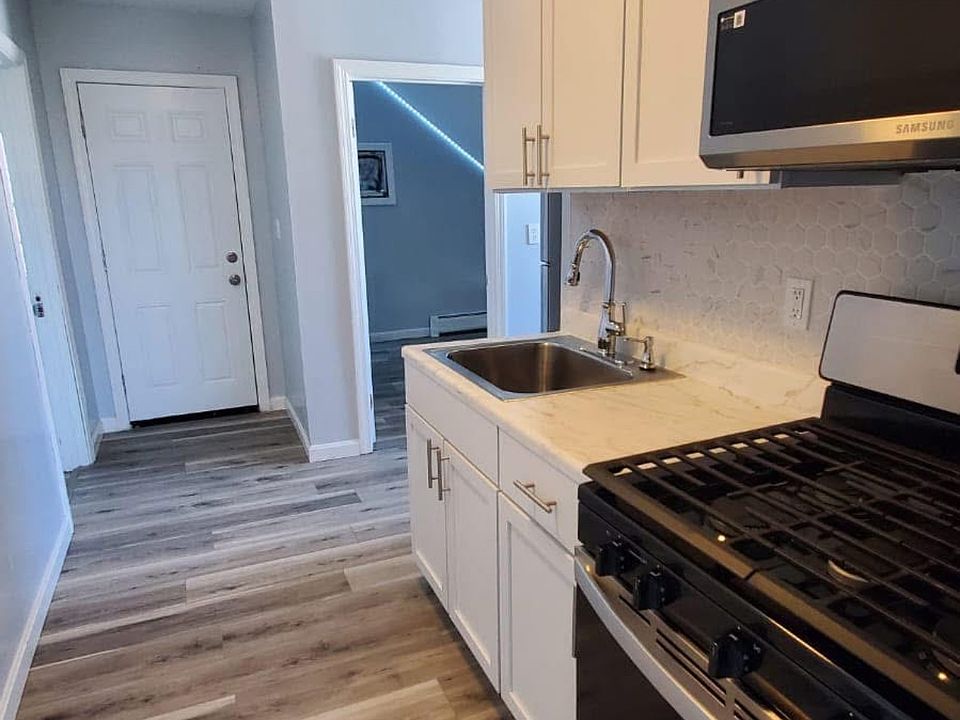 1st image of 65 Brayton Ave #3